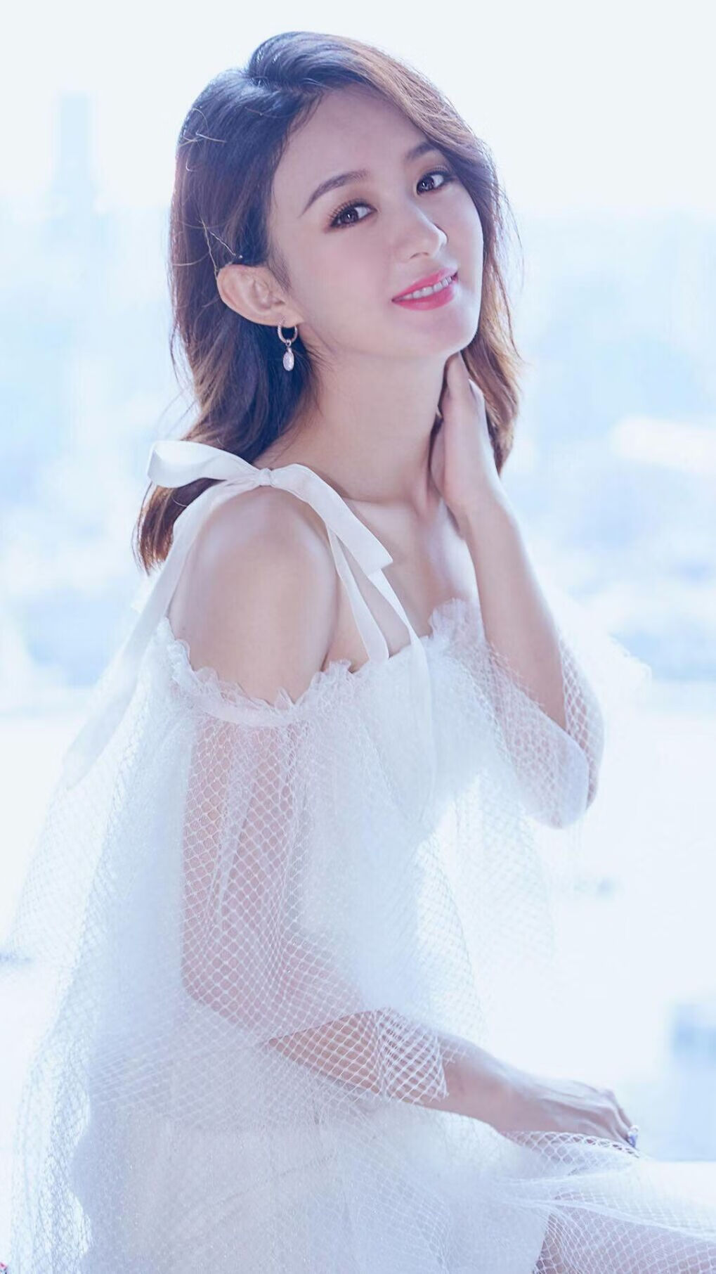 乐鱼体育网页登录-朱婷回忆童年训练泪洒节目现场，朱婷童年经历